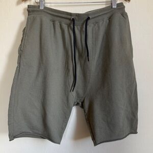 Urban Outfitters Feathers Green Men’s Drop Pull On Drawstring Cotton Shorts